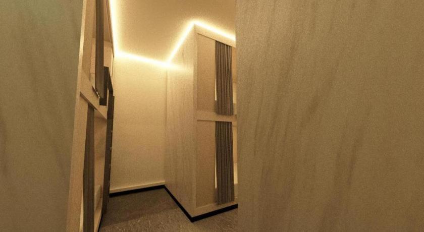 Capsule@hive Bugis Hostel Singapore
