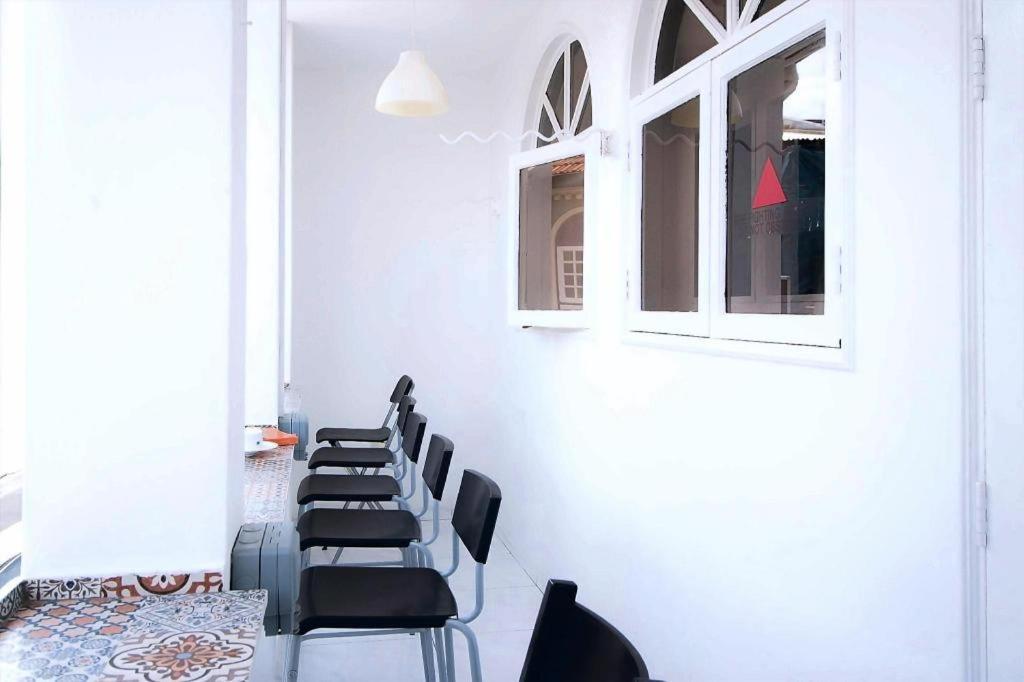 Hostel Capsule@hive Bugis Singapore
